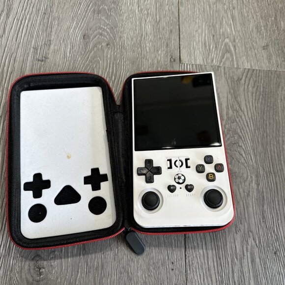 R36 Max Retro Handheld Game Console, Video Game Console with 64G